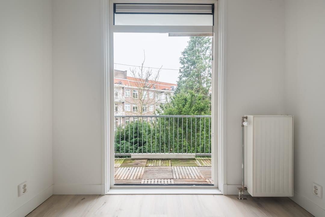 Photo 13 of Waalstraat 24-2