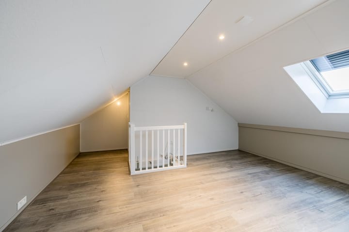 Foto 42 van Ds. Sannesstraat 76