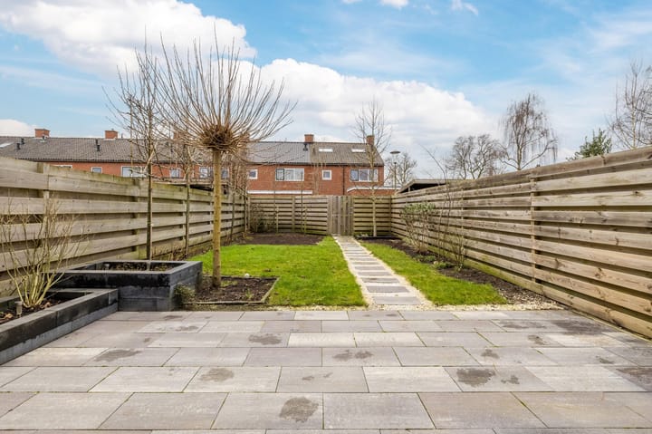 Foto 48 van Ds. Sannesstraat 76