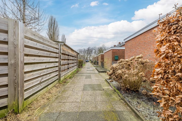 Foto 54 van Ds. Sannesstraat 76