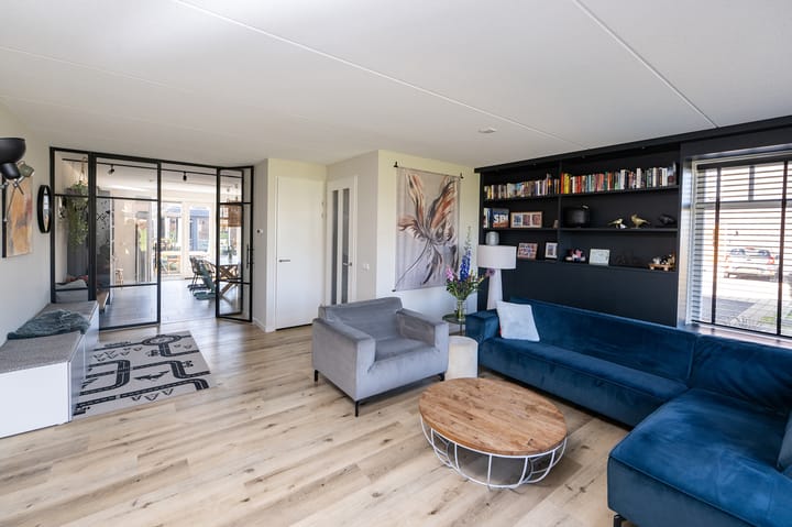 Foto 13 van Van Leeuwenpad 17