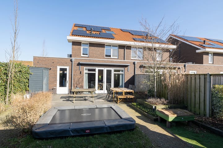 Foto 35 van Van Leeuwenpad 17