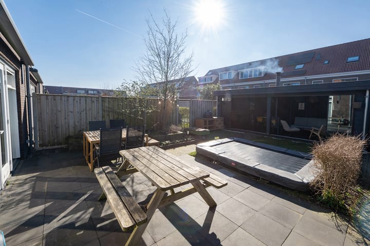 Foto 44 van Van Leeuwenpad 17