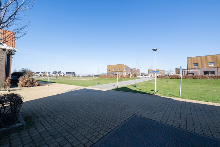 Foto 46 van Van Leeuwenpad 17