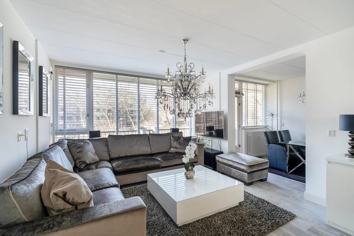 Photo 1 of Nieuwendamlaan 308