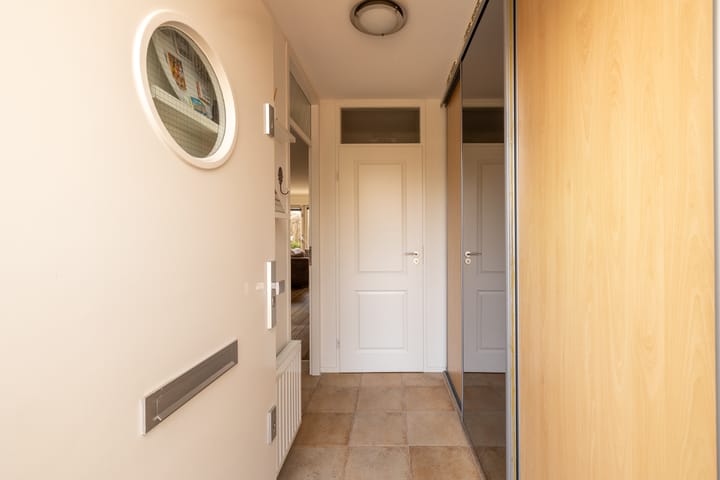 Foto 9 van Van Doornicksingel 84