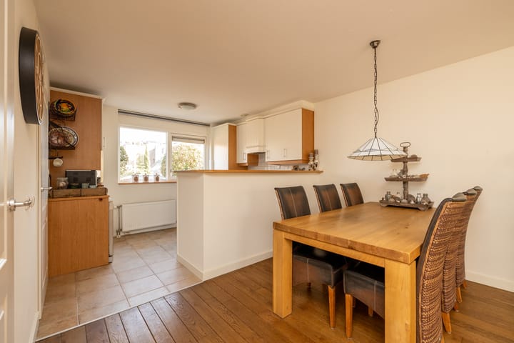 Foto 16 van Van Doornicksingel 84