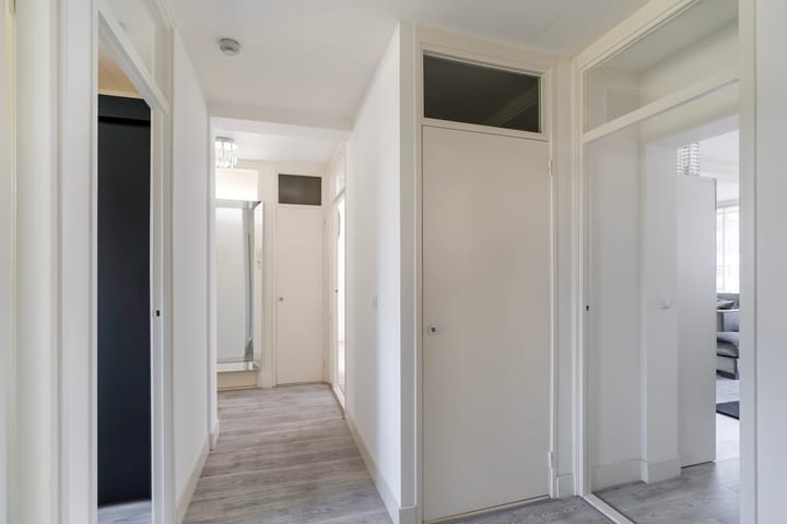 Photo 17 of Nieuwendamlaan 308