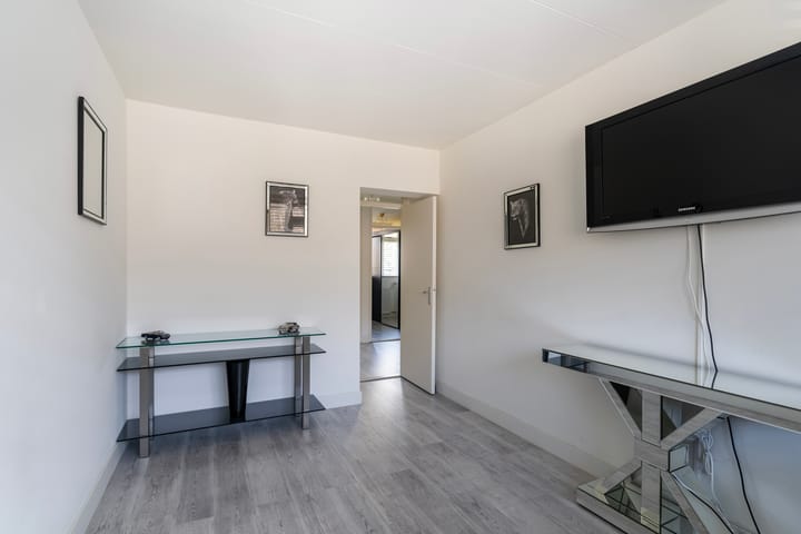 Photo 20 of Nieuwendamlaan 308