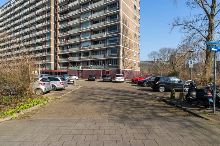 Photo 38 of Nieuwendamlaan 308