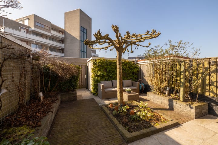 Foto 48 van Van Doornicksingel 84