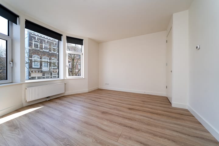 Foto 2 van Schoonderloostraat 225