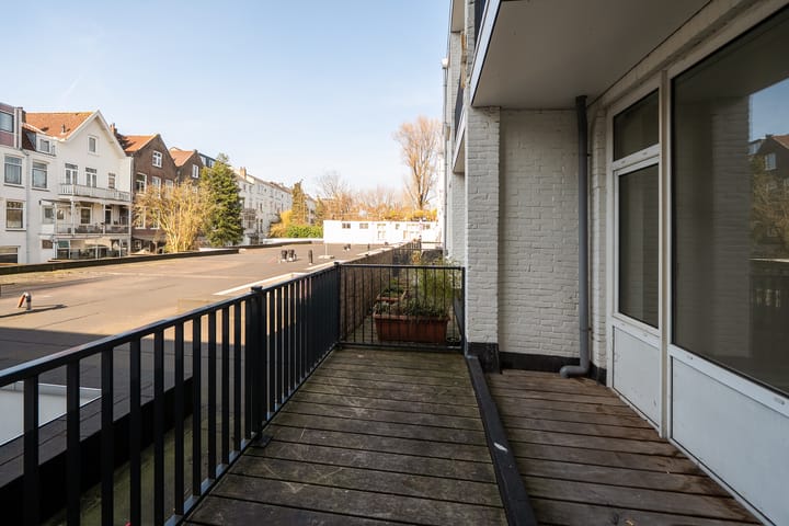 Foto 5 van Schoonderloostraat 225