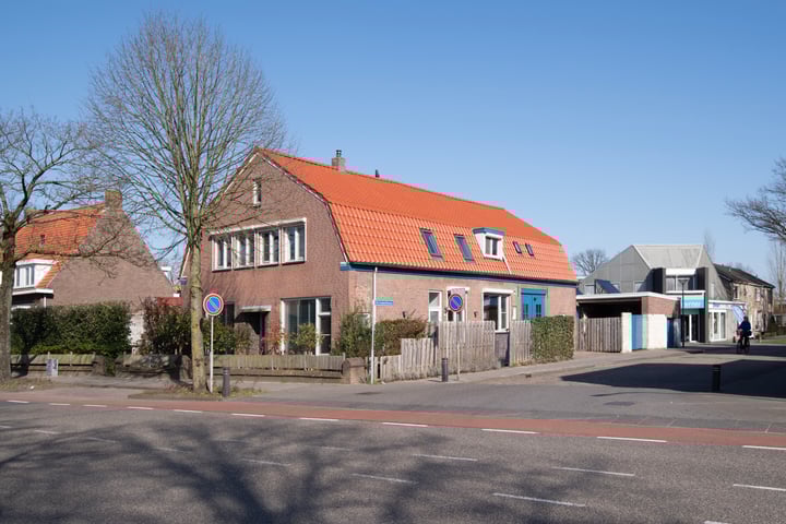 Burgemeester Smeelelaan 25