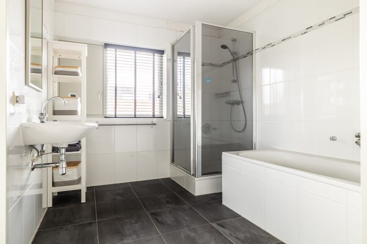 Foto 33 van Guda van Rennenbergstraat 1