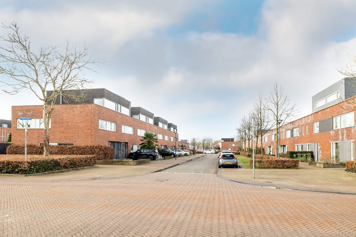 Foto 39 van Guda van Rennenbergstraat 1