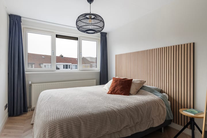 Photo 29 of Bijenhofstraat 38