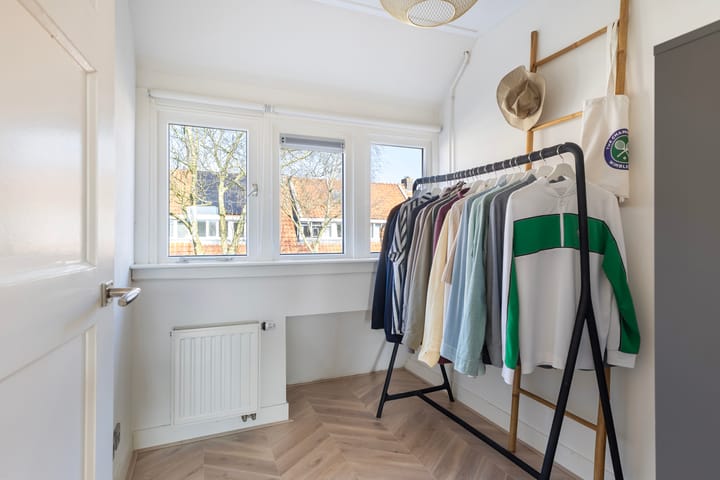 Photo 34 of Bijenhofstraat 38