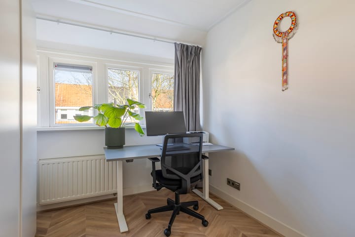 Photo 36 of Bijenhofstraat 38