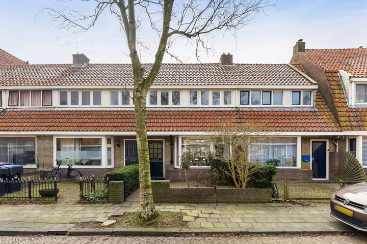 Photo 42 of Bijenhofstraat 38