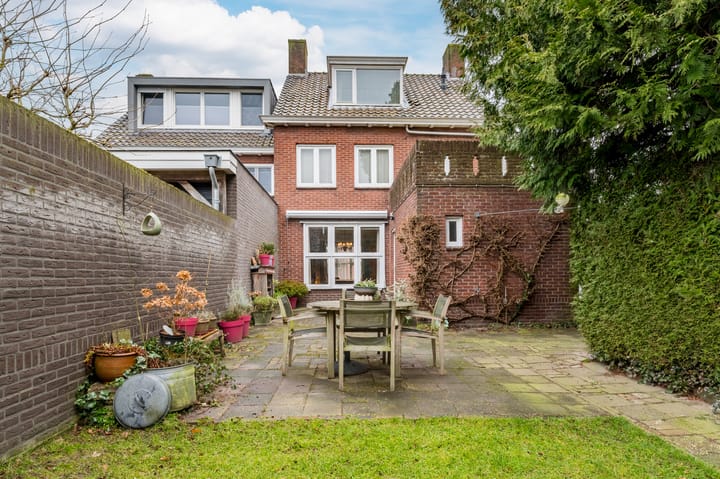 Foto 21 van Lange Wagenstraat 26