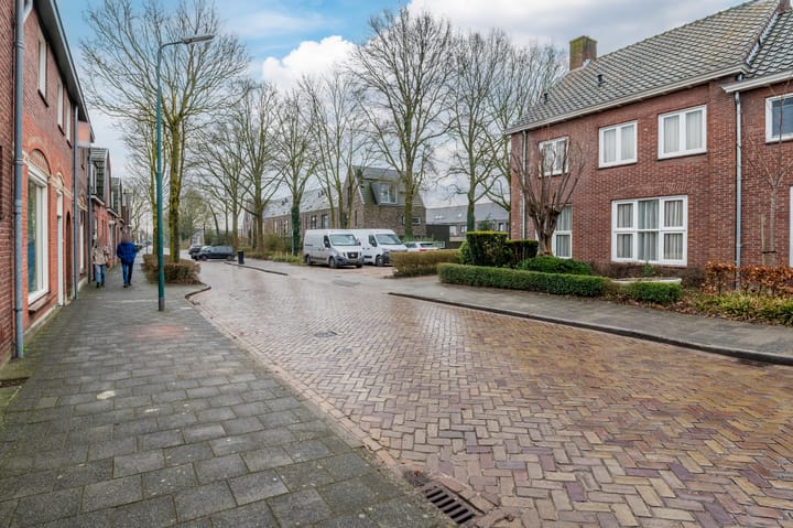 Foto 51 van Lange Wagenstraat 26