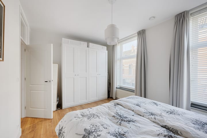 Foto 15 van Pieter de Raadtstraat 4-B