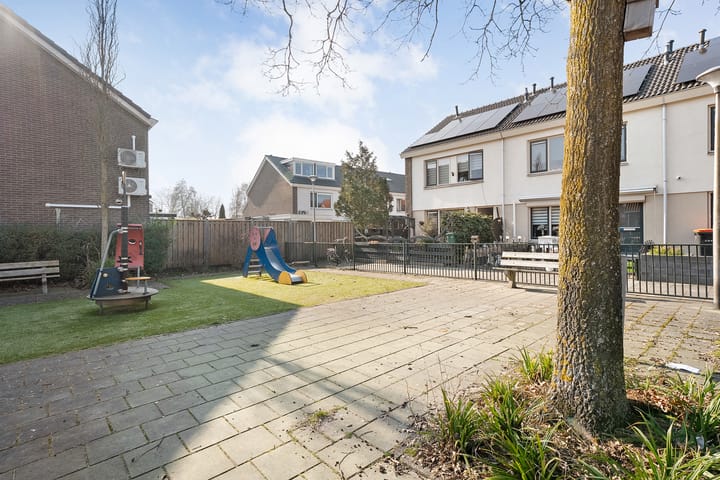 Foto 28 van Hoogstraat 105