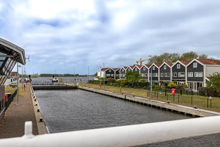 Foto 39 van Lagedijk 57