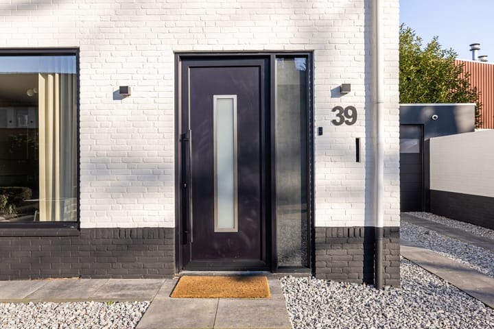 Foto 3 van Burgemeester Uijenstraat 39