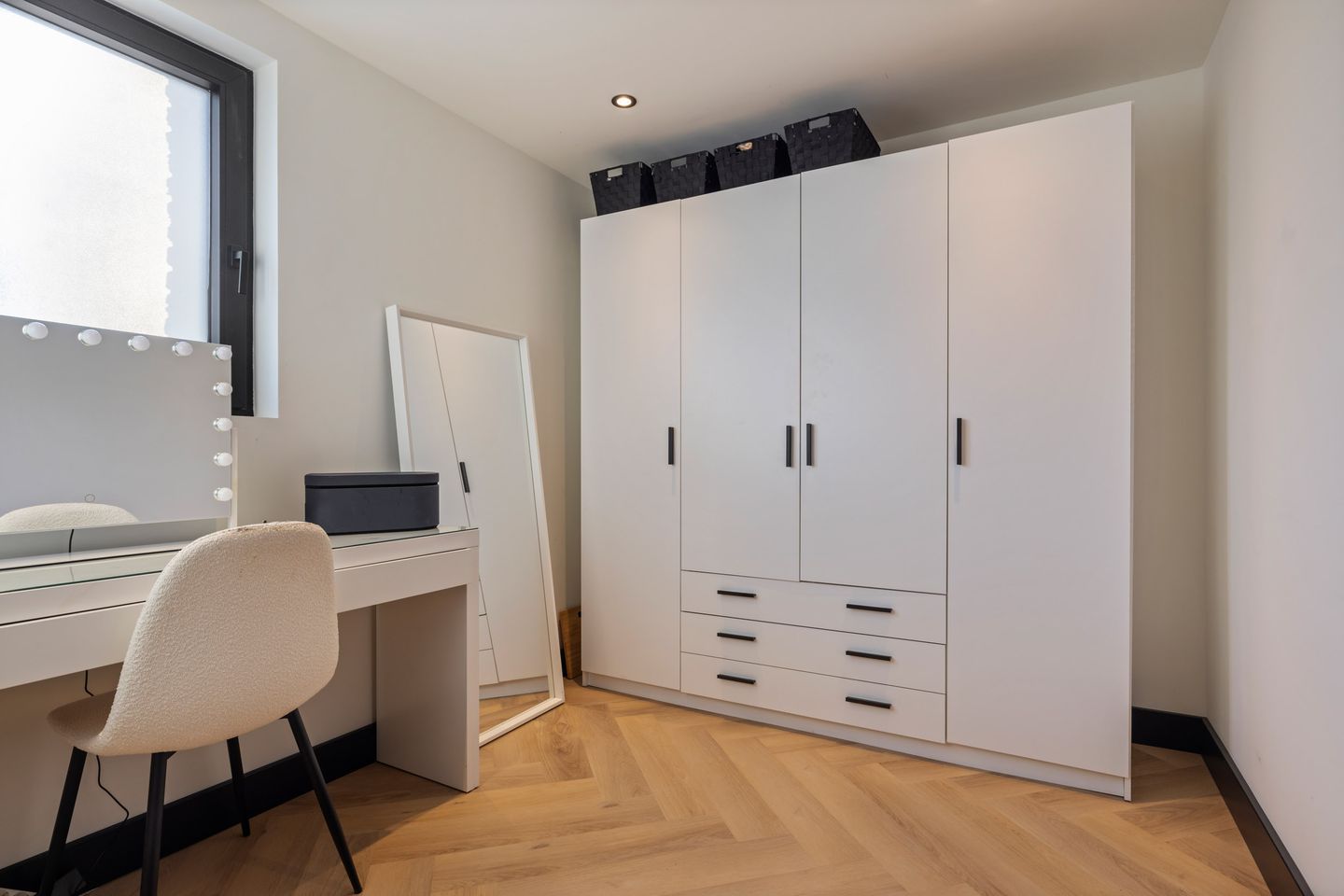 Photo 29 of Burgemeester Uijenstraat 39