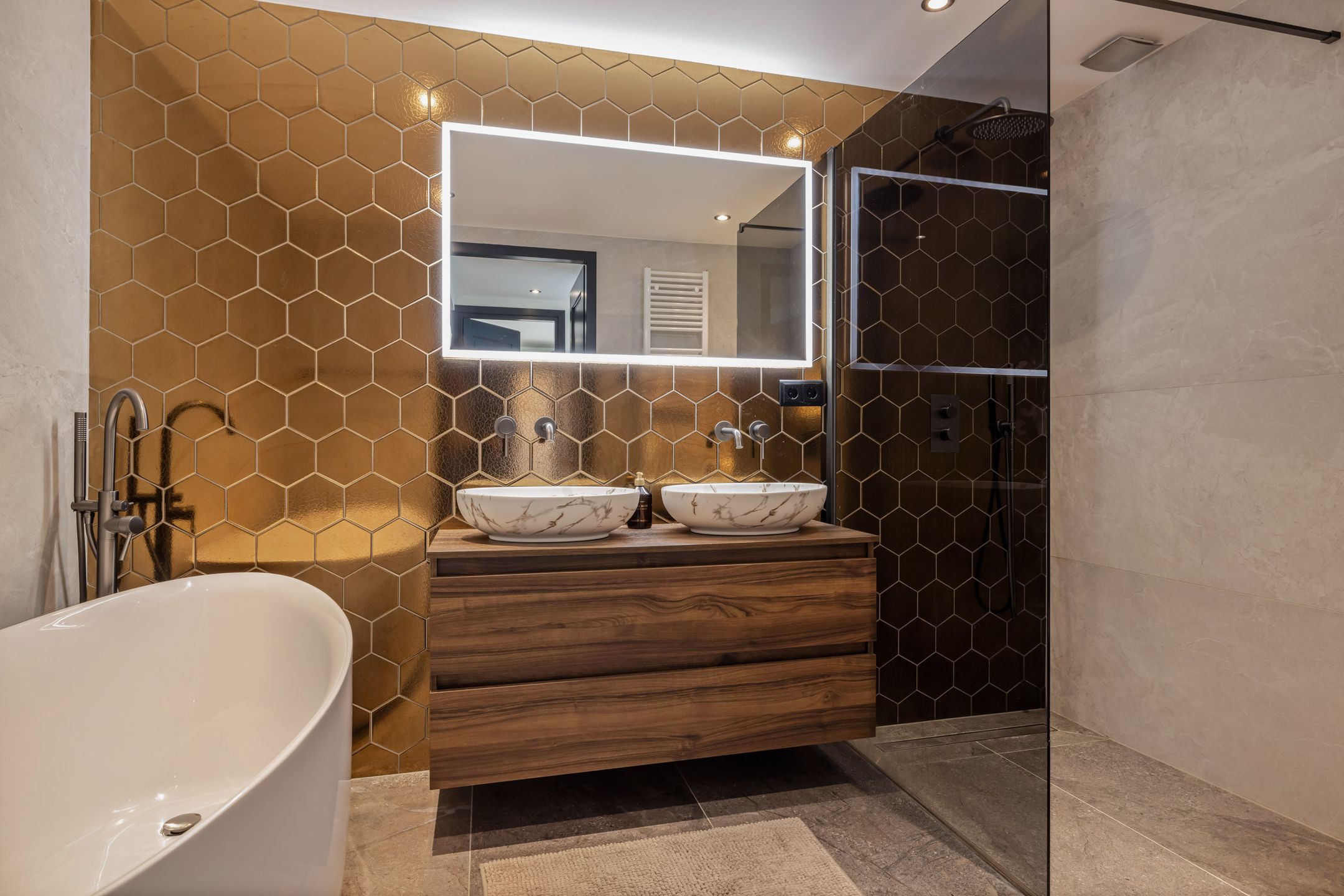 Photo 30 of Burgemeester Uijenstraat 39