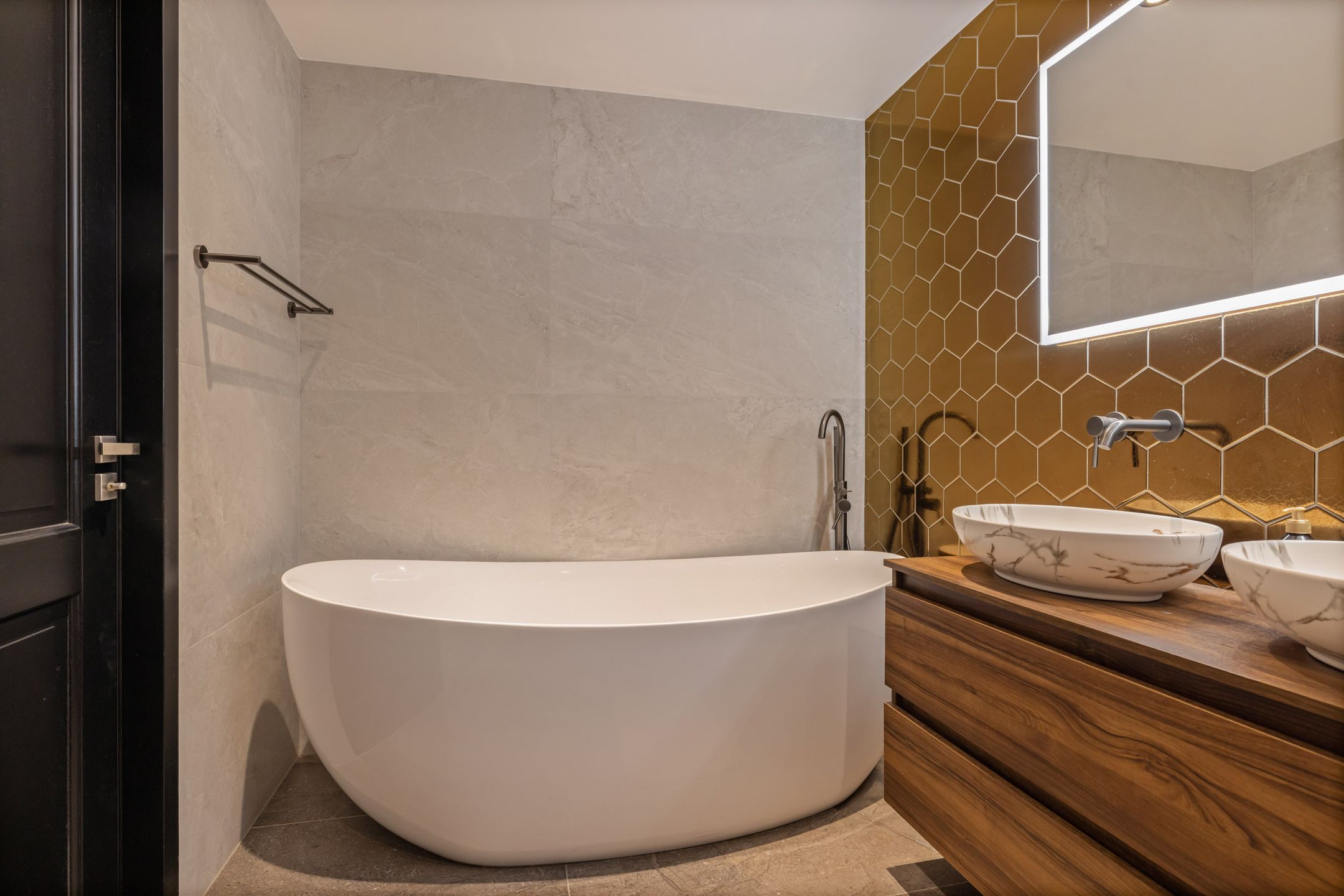 Photo 33 of Burgemeester Uijenstraat 39