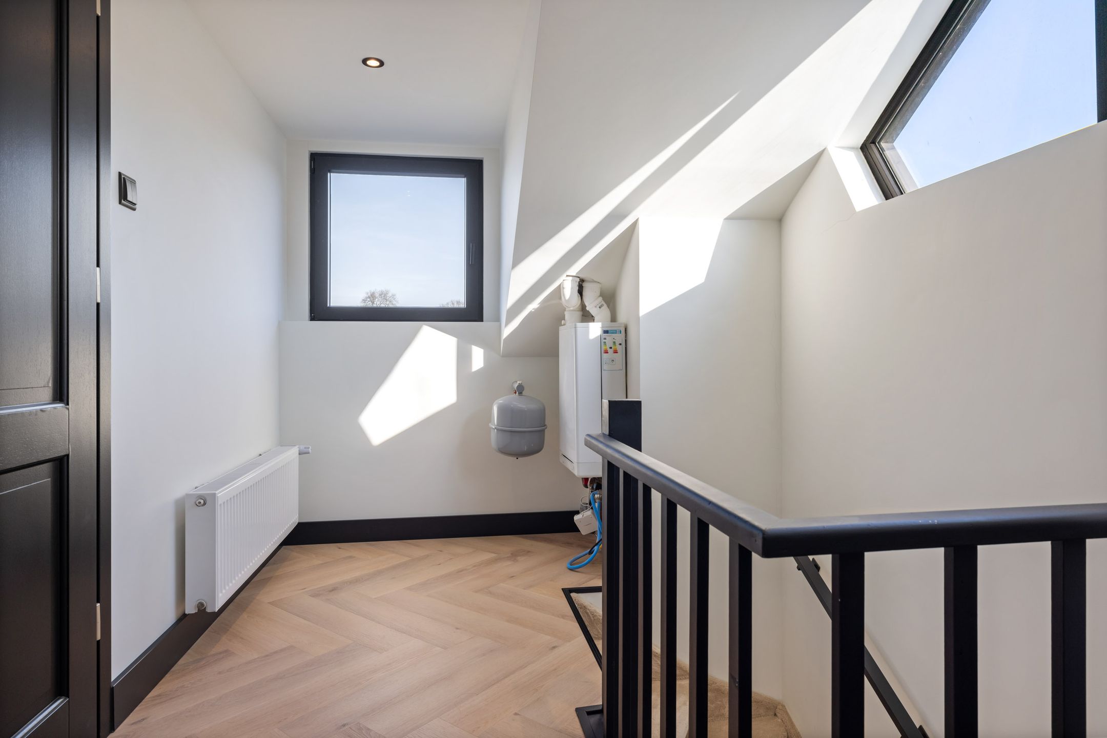 Photo 36 of Burgemeester Uijenstraat 39