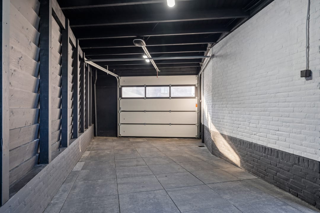 Photo 46 of Burgemeester Uijenstraat 39