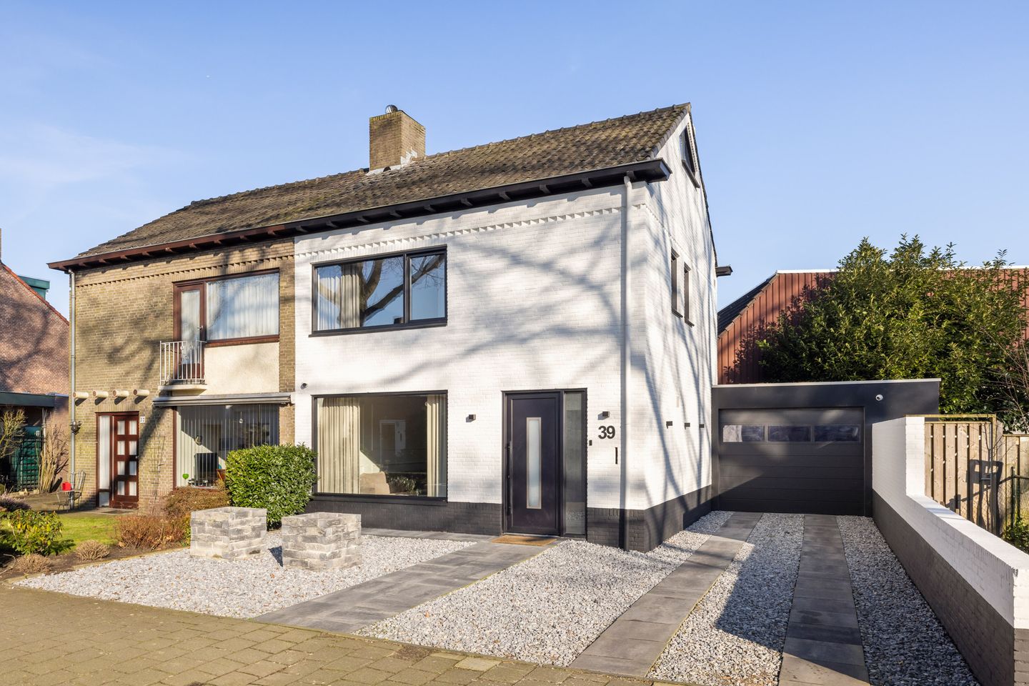 Photo 49 of Burgemeester Uijenstraat 39