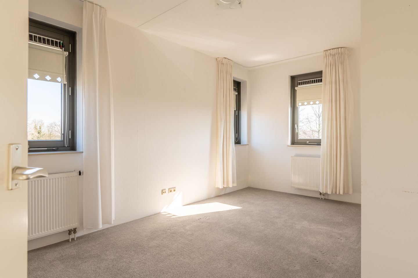 Foto 20 van Burgemeester Selhorststraat 8-D