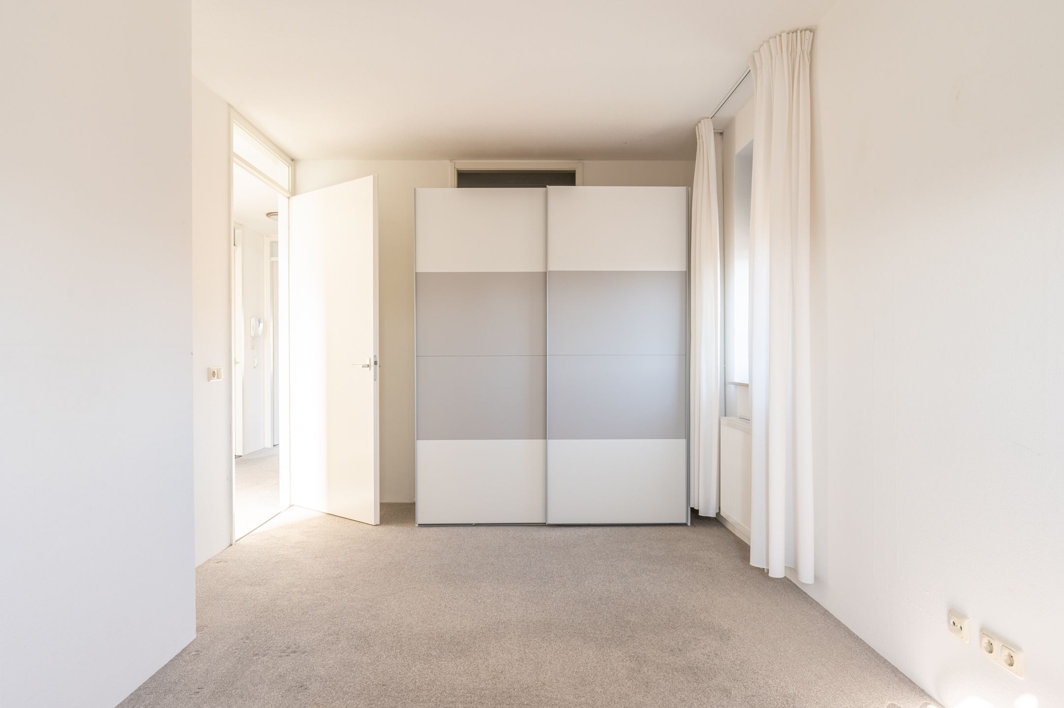 Foto 21 van Burgemeester Selhorststraat 8-D