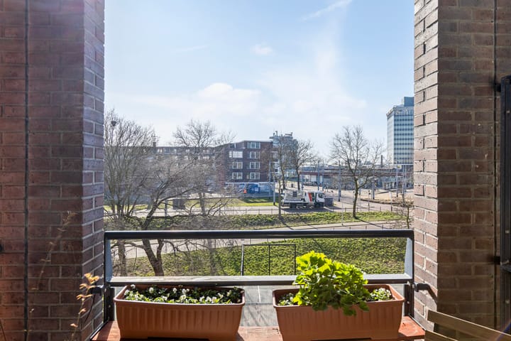 Foto 5 van Piet Paaltjensplein 71