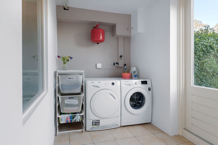 Photo 16 of Maasstraat 22