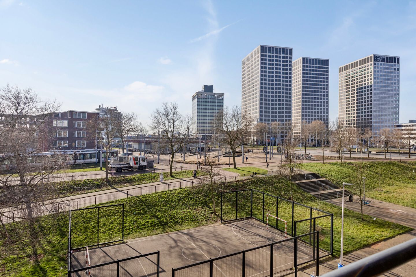 Foto 25 van Piet Paaltjensplein 71