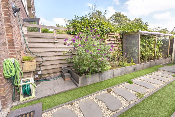 Photo 22 of Maasstraat 22