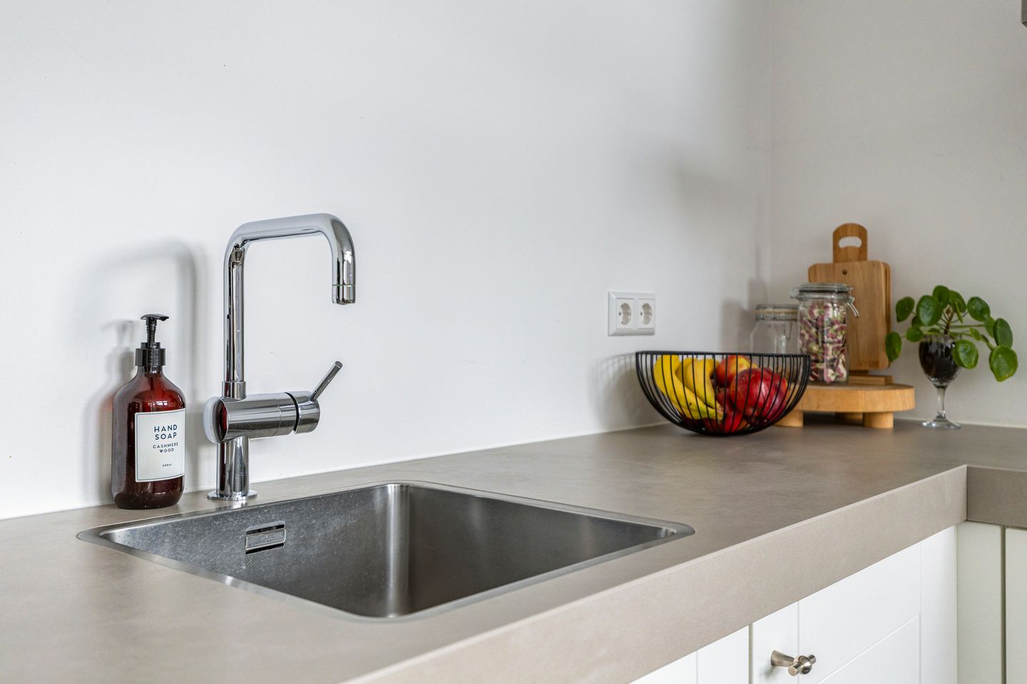 Photo 14 of Deken Tomaslaan 22