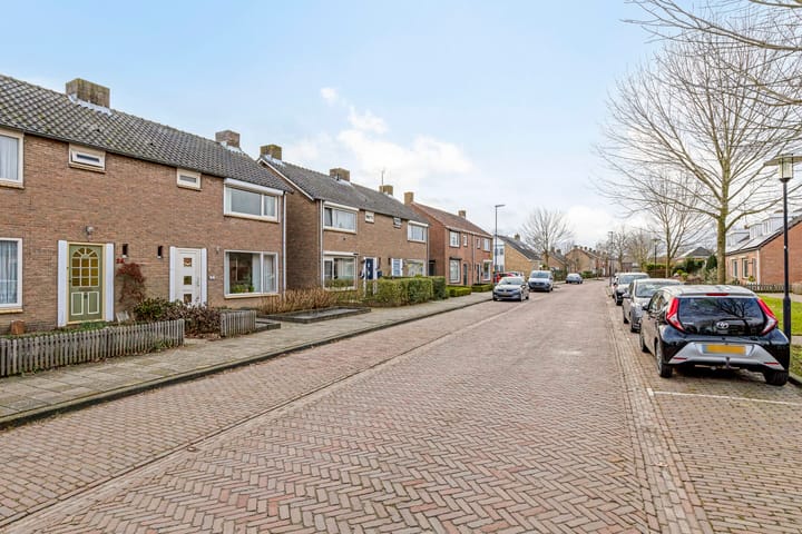 Photo 27 of Deken Tomaslaan 22