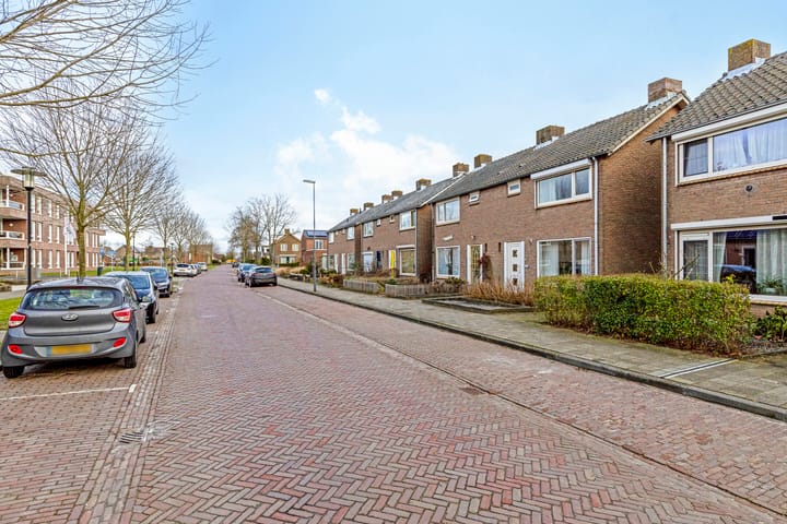 Photo 28 of Deken Tomaslaan 22