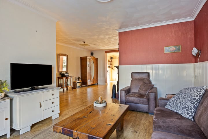 Foto 10 van Monarchstraat 39