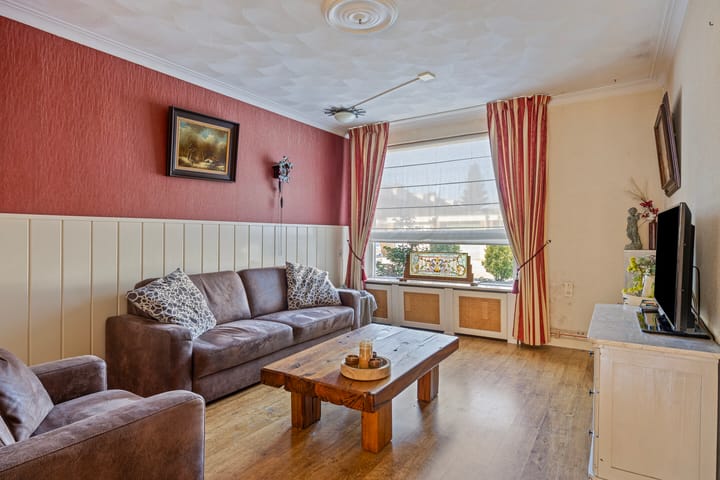 Foto 2 van Monarchstraat 39