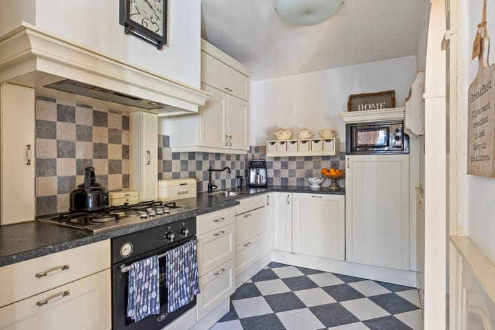 Foto 3 van Monarchstraat 39