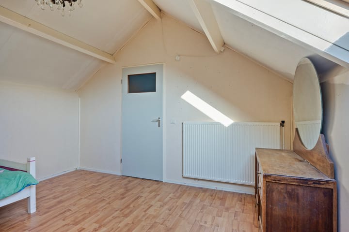 Foto 26 van Monarchstraat 39