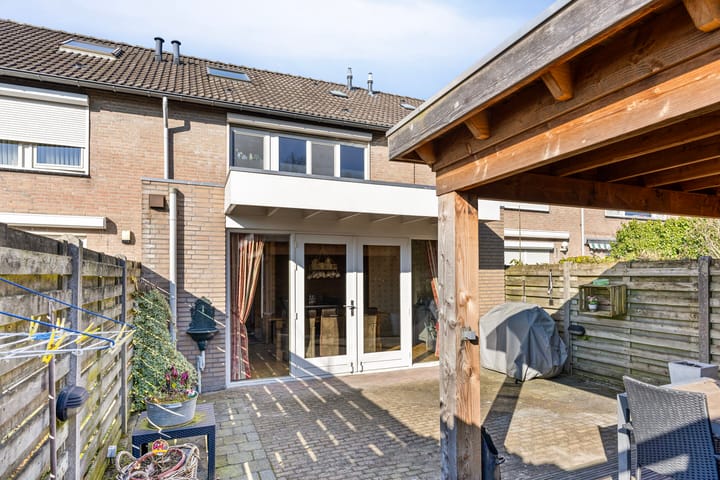 Foto 28 van Monarchstraat 39